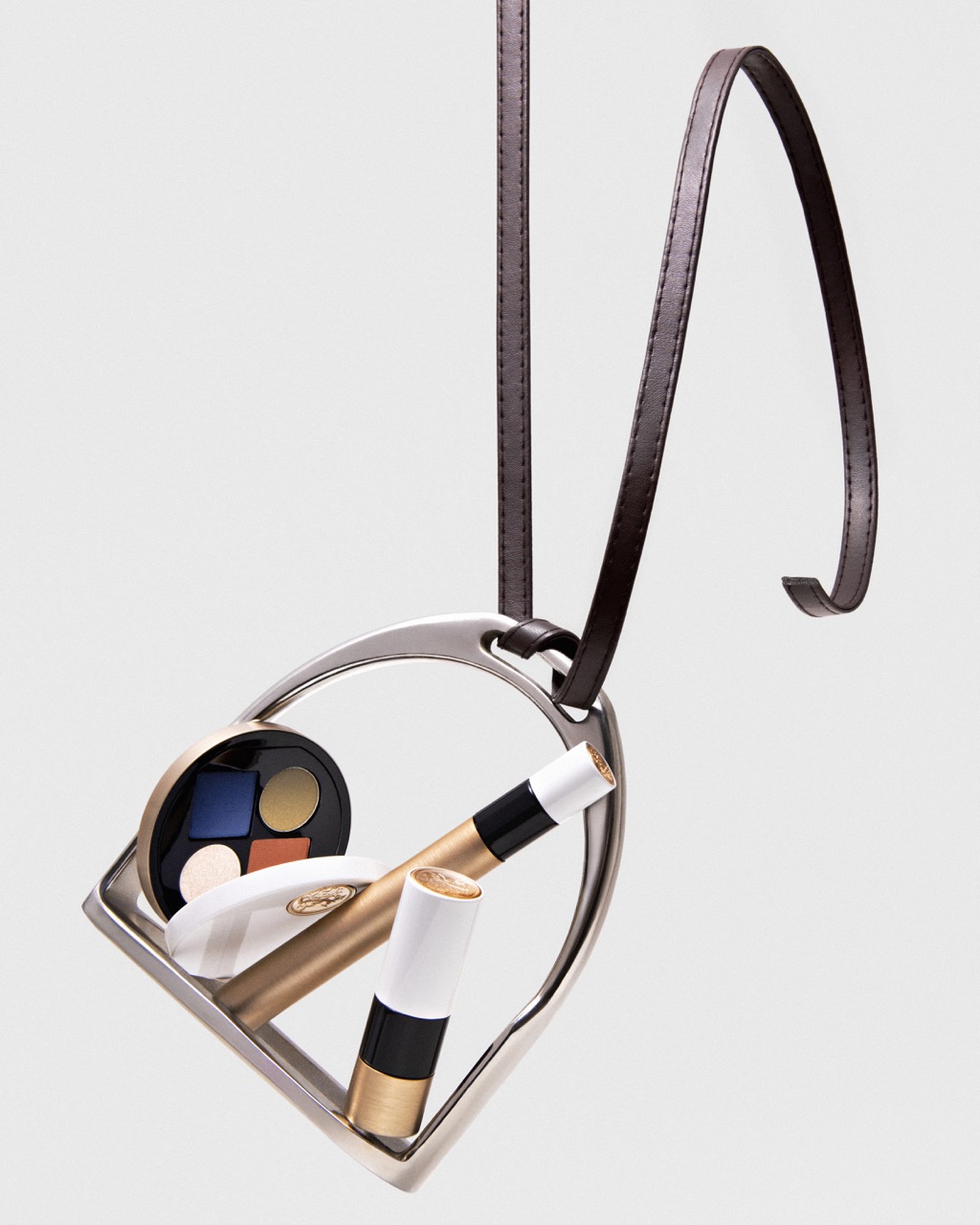 HERMES - Photography by PIERRE TOSTAIN